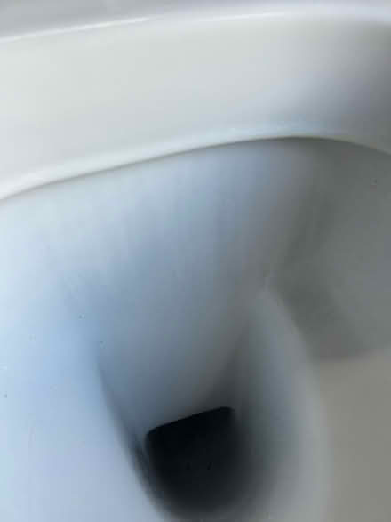 Photo of free White Toilet (wallingford OX10) #2