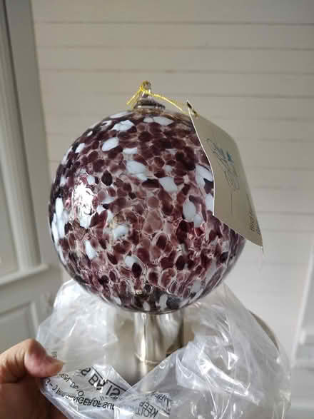 Photo of free New bird feeder (Odenton) #2