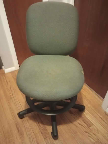 Photo of free Office chair (Geneva) #1