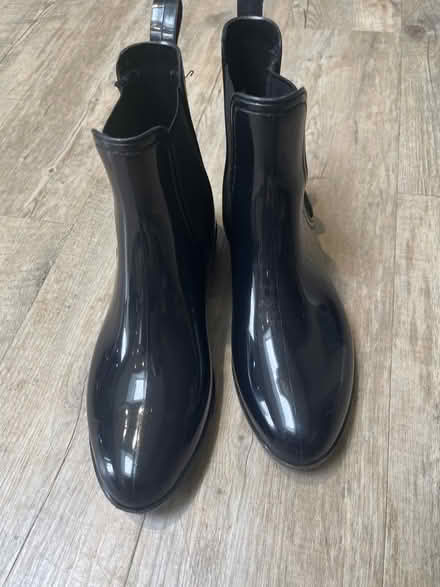 Photo of free Women’s black ankle wellies size 6 (Beckenham BR3) #1