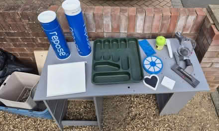 Photo of free Collect Desk and Items - Get TV Too (Hanworth TW13) #2