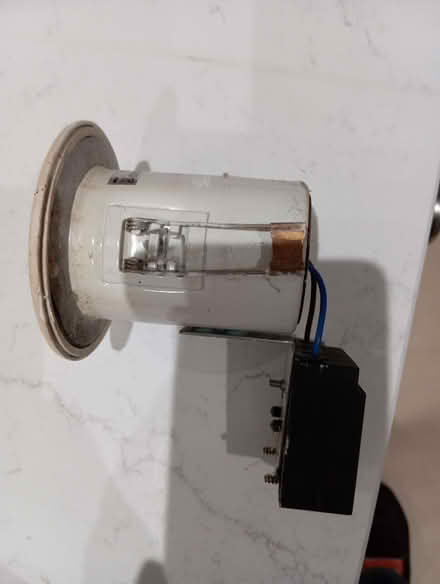 Photo of free 10 Downlighters (Spotlights) With Bulbs (Hillsborough S6) #2