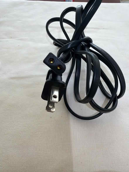 Photo of free Electric cord (Wakefield/Forest Hills) #1