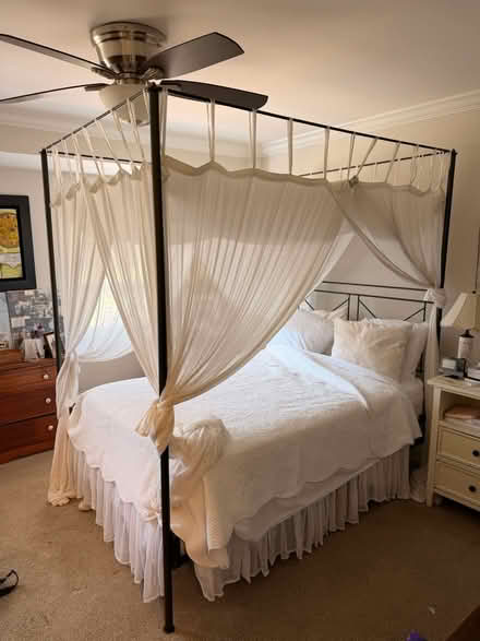 Photo of free Canopy bed (double) (Alexandria, Virginia) #1