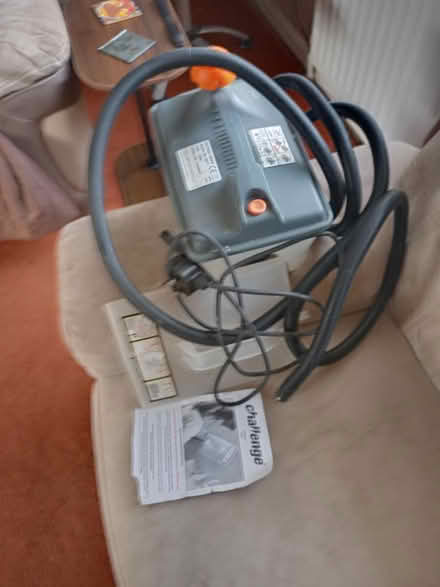 Photo of free Electric wallpaper stripper steamer (Unstone S18) #2