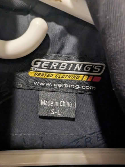 Photo of free Heated jacket liner +3 connectors (Bitter Lake) #2