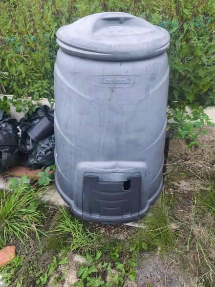 Photo of free Compost green bin (Upminster RM14) #1