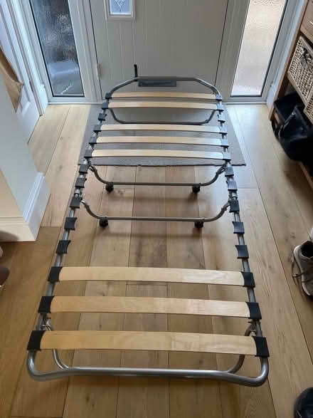 Photo of free Fold out base with slats (Harpenden AL5) #2
