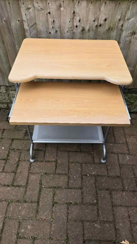 Photo of free Desk (Flitwick) #4