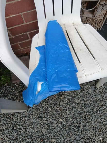 Photo of free blue plastic aprons (Builth Wells LD2) #1