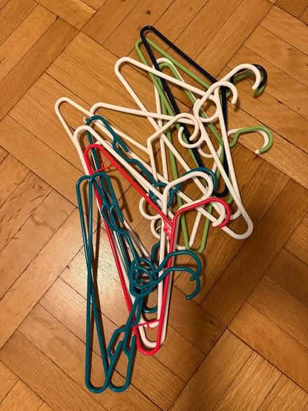 Photo of free Hangers for Adults and Children (10025) #3