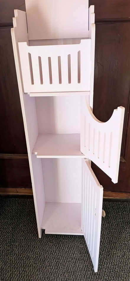 Photo of free Small bathroom unit, loo roll holder Number 2 (The Highlands TN39) #2