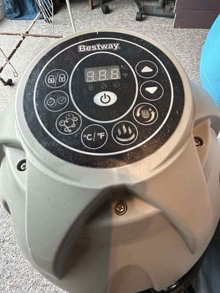 Photo of free Laz-y spa pump/heater (Helsington LA8) #4