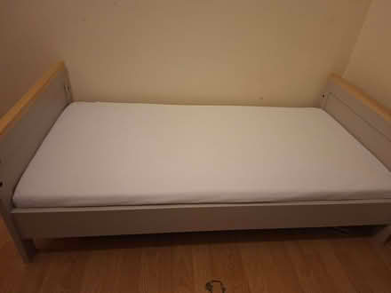 Photo of free Cot & toddler bed (New Eltham SE9) #2