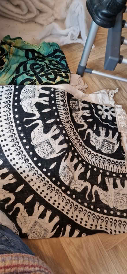 Photo of free 3 cotton throws (Fromefield BA11) #2