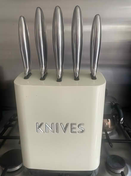 Photo of free Knife Set (Cookham Rise SL6) #1