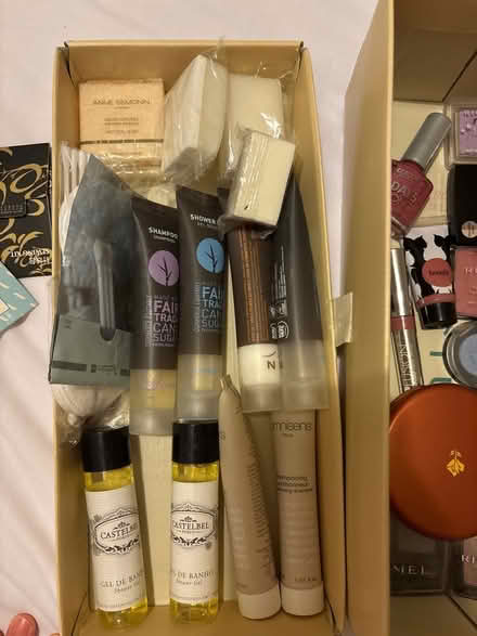Photo of free Make up (Battersea SW11) #4