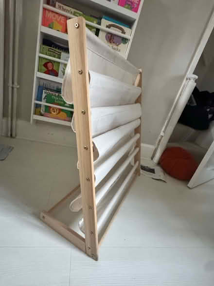 Photo of free book shelf (Highgate N6) #1