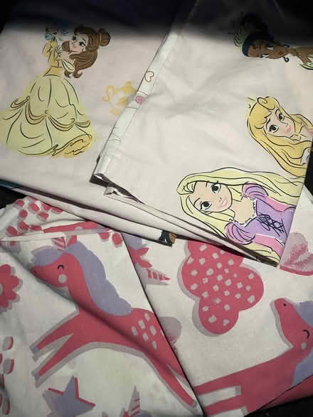 Photo of free 2 single duvet covers & pillowcases (North Watford WD24) #1
