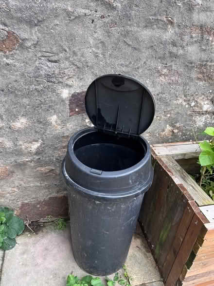 Photo of free Waste bin (Abraham Heights LA1) #2