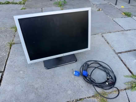 Photo of free Dell computer monitor (Bear Flat BA2) #1