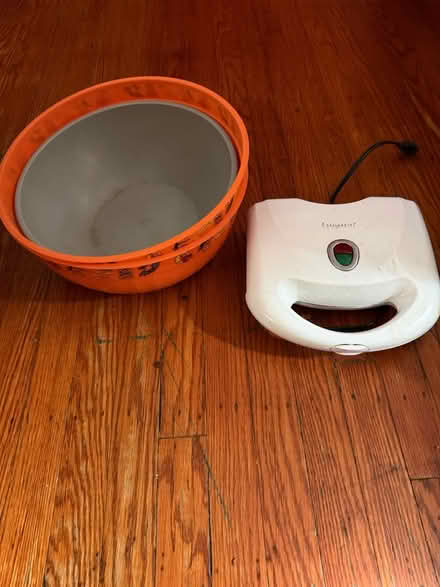 Photo of free Halloween bowls, and waffle iron (Elmwood) #2