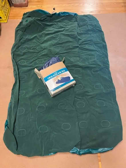 Photo of free Two twin sized air mattresses (Mt. Pleasant DC) #1