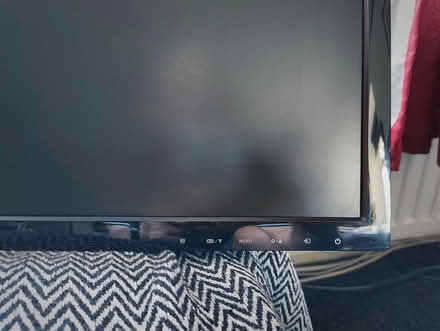 Photo of free hdmi monitor 22" (ME18 Mereworth) #2