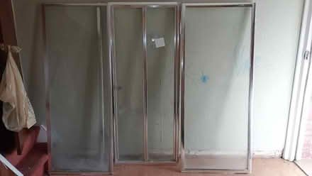 Photo of free Shower / glass / greenhouse? (Stroud GL5) #2