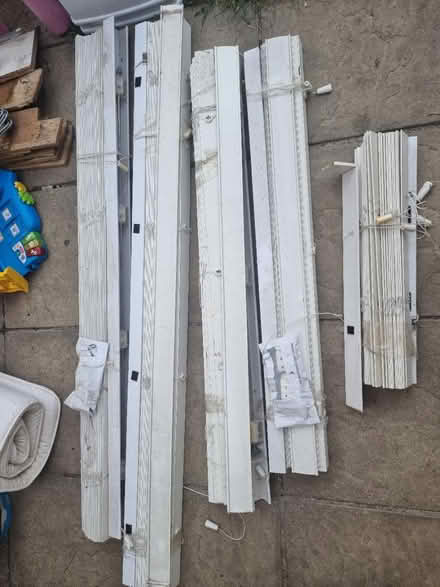 Photo of free 5 wooden blinds (Longhill Road SE6) #2