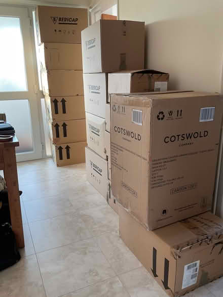 Photo of free Packing boxes and wrapping paper for house move(RG10 Twyford (Twyford RG10) #1