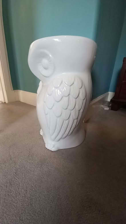 Photo of free Ceramic white owl (Corstorphine EH12) #1
