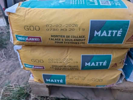 Photo of free Maité bonding mortar (OX4, Temple Cowley) #1