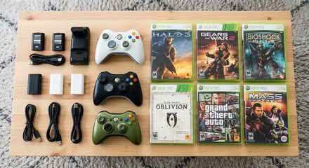 Photo of Xbox 360 accessories & games (Clevedon BS21) #1