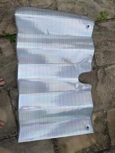 Photo of free Car windscreen sun reflector (Romsey Ward CB1) #1