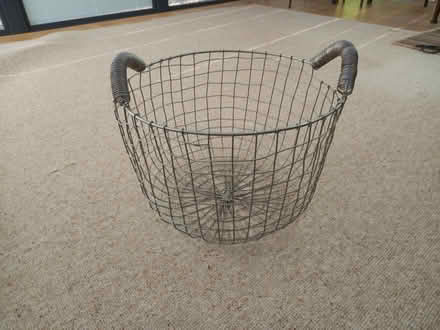 Photo of free wire storage basket in good condition (Bernards Heath AL3) #1