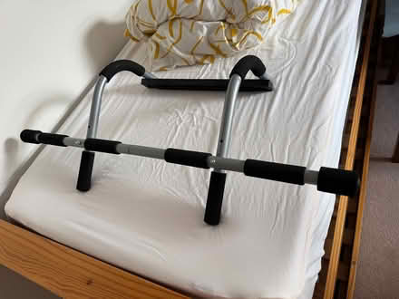 Photo of free Pull up bar (Hanwell W7) #1