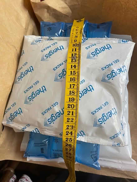 Photo of free 6+ ice packs (Finsbury Park N4) #1