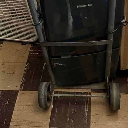 Photo of free Dehumidifier Hisense brand (935 Bellclaire se) #2