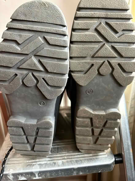 Photo of free Nevica snow boots (Morley DE21) #3