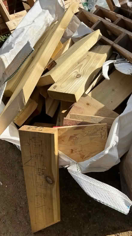 Photo of free Wood Pieces Off Cuts (BN3 5SB) #1