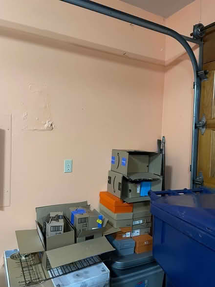 Photo of free shoe boxes and small boxes (Woodinville) #1