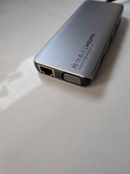 Photo of free Selore Laptop Docking Station USB-C multiport hub (Market Ward CB5) #3
