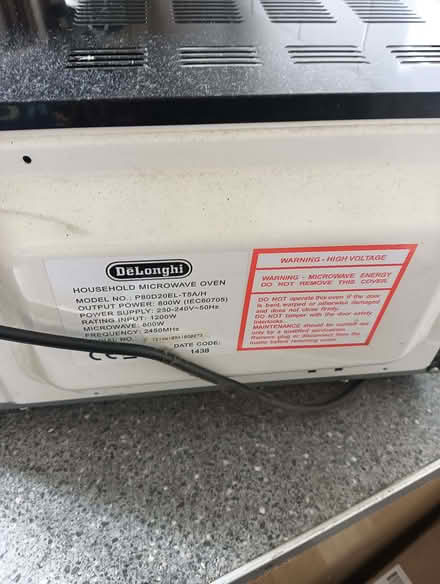 Photo of free Delonghi 800w Microwave (Bournes Green SS2) #4