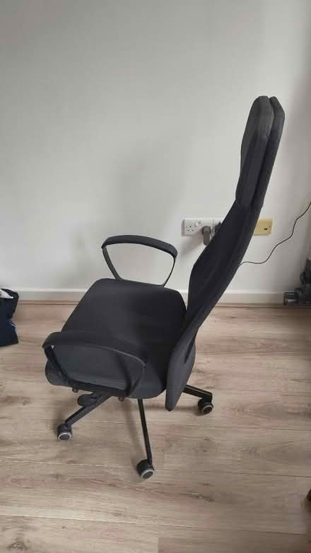 Photo of free Office chair (New Cross SE14) #2