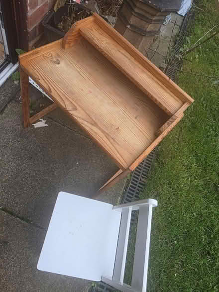 Photo of free Table and chair (Stannington S6 6EB) #1