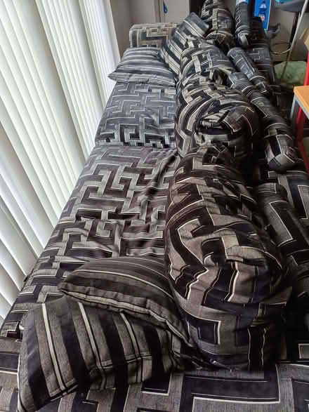 Photo of free Black and White sofa (Lower Penwortham PR1) #1