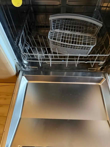 Photo of free Dishwasher (Riddlesden BD20) #2