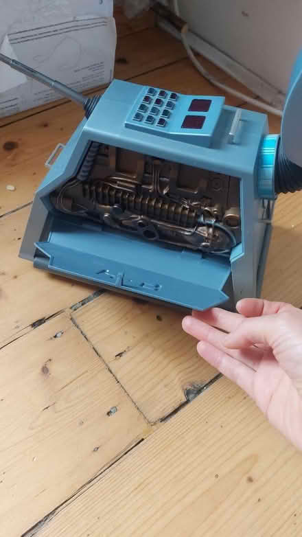 Photo of free Vintage K-9 toy (EH9 Marchmont) #3