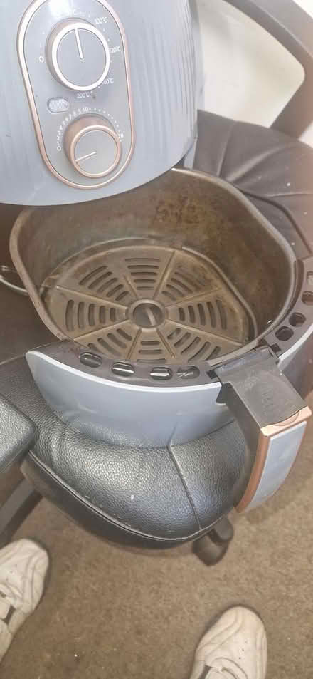 Photo of free Swan Air fryer (Coalville LE67 or LE67) #2